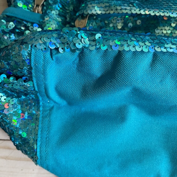 Justice sequin backpack - Picture 5 of 15